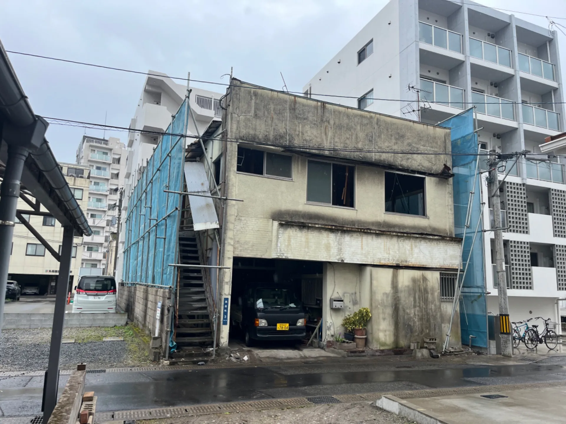 解体用足場